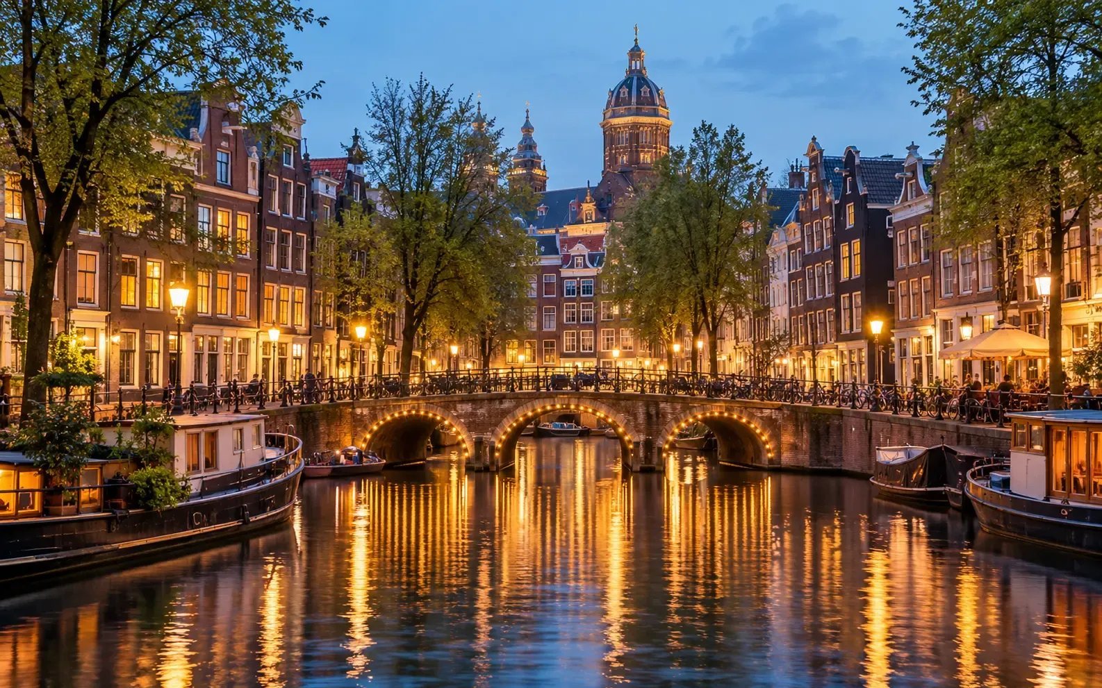 Fotografía nocturna de Ámsterdam